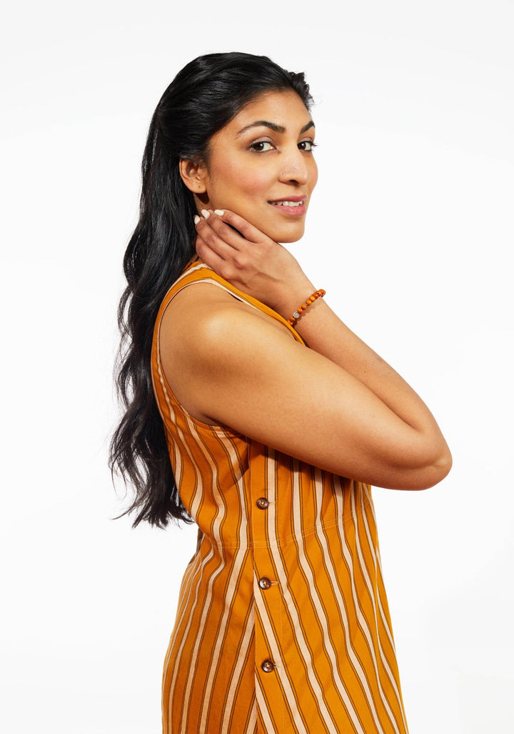 Grainline Studio Austin Dress sewing pattern sizes 0–18 with sleeveless bodice, keyhole opening, and customizable skirt options