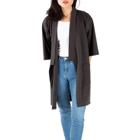 Jalie Melanie Kimono Robe sewing pattern – knee-length robe with sash belt, patch pockets, and three-quarter sleeves.