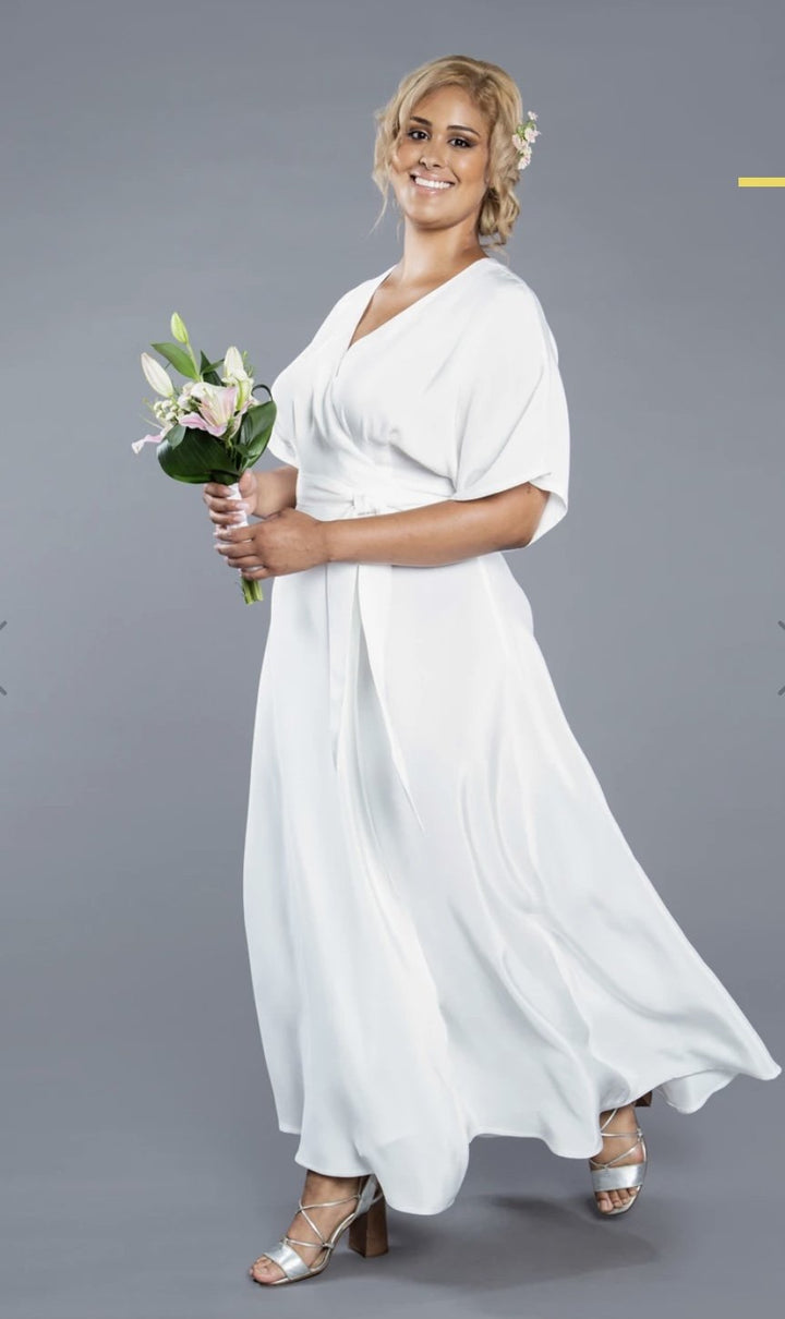 Closet Core Elodie Wrap Dress sewing pattern – romantic women’s wrap dress with sleeve and skirt variations