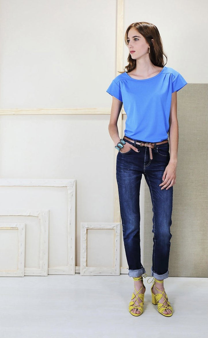 Liesl + Co Chai Tee sewing pattern with pleated details and sleeve variations