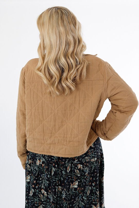 Chalk & Notch Den Jacket sewing pattern – customizable woven jacket with patch pockets and two length options for sizes 0-30
