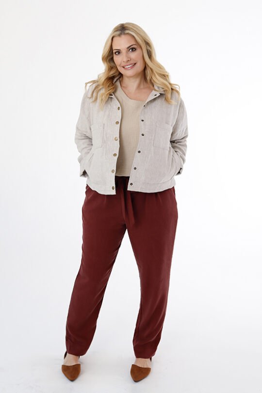 Chalk & Notch Den Jacket sewing pattern – customizable woven jacket with patch pockets and two length options for sizes 0-30
