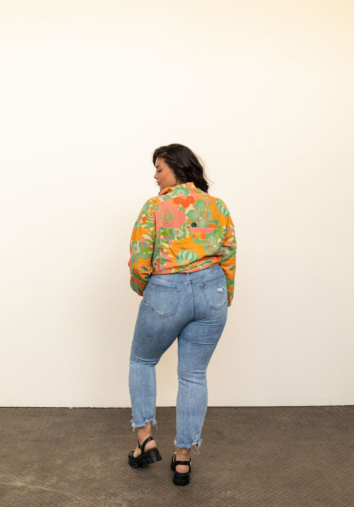 Friday Pattern Co. Pogonip Pullover sewing pattern – unlined jacket with welt pockets and packable option for outdoor adventures