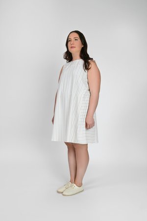 In the Folds Rushcutter Dress sewing pattern – oversized A-line dress with two style variations and illustrated instructions.