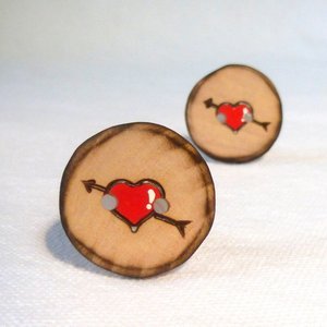 Rustic Sweetheart Wood Buttons – Handmade Red Heart 25mm Buttons for Jackets & Sweaters – Set of 2