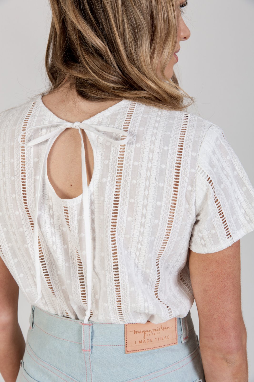 Megan Nielsen Sudley sewing pattern reversible blouse and gathered waist dress with keyhole neckline