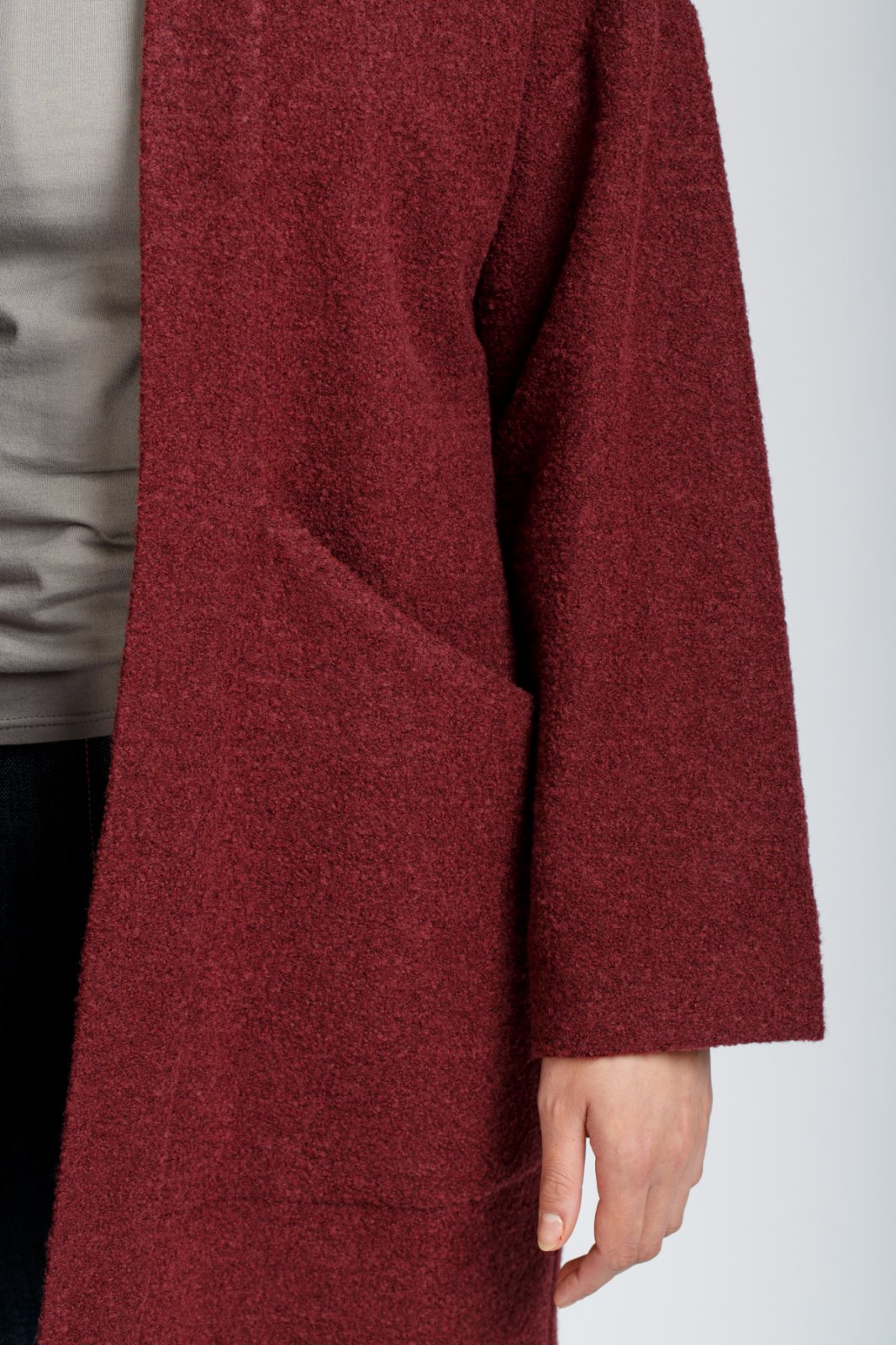Megan Nielsen Hovea sewing pattern loose-fit drop shoulder jacket and coat with pockets and optional quilting