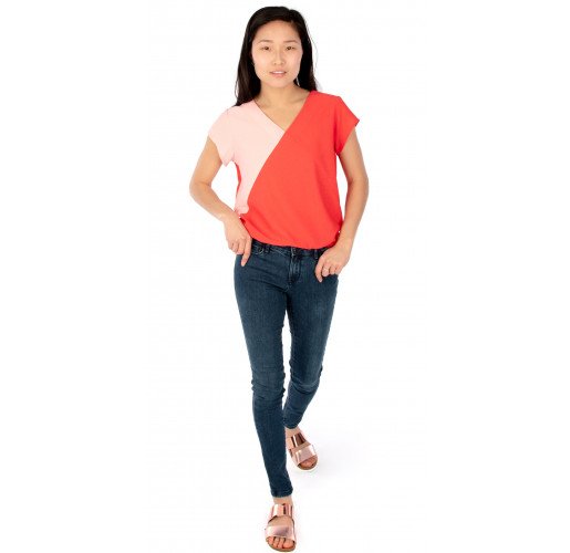 Jalie Gisele Round Neck Blouse Pattern – semi-fitted top with optional keyhole back and side slits