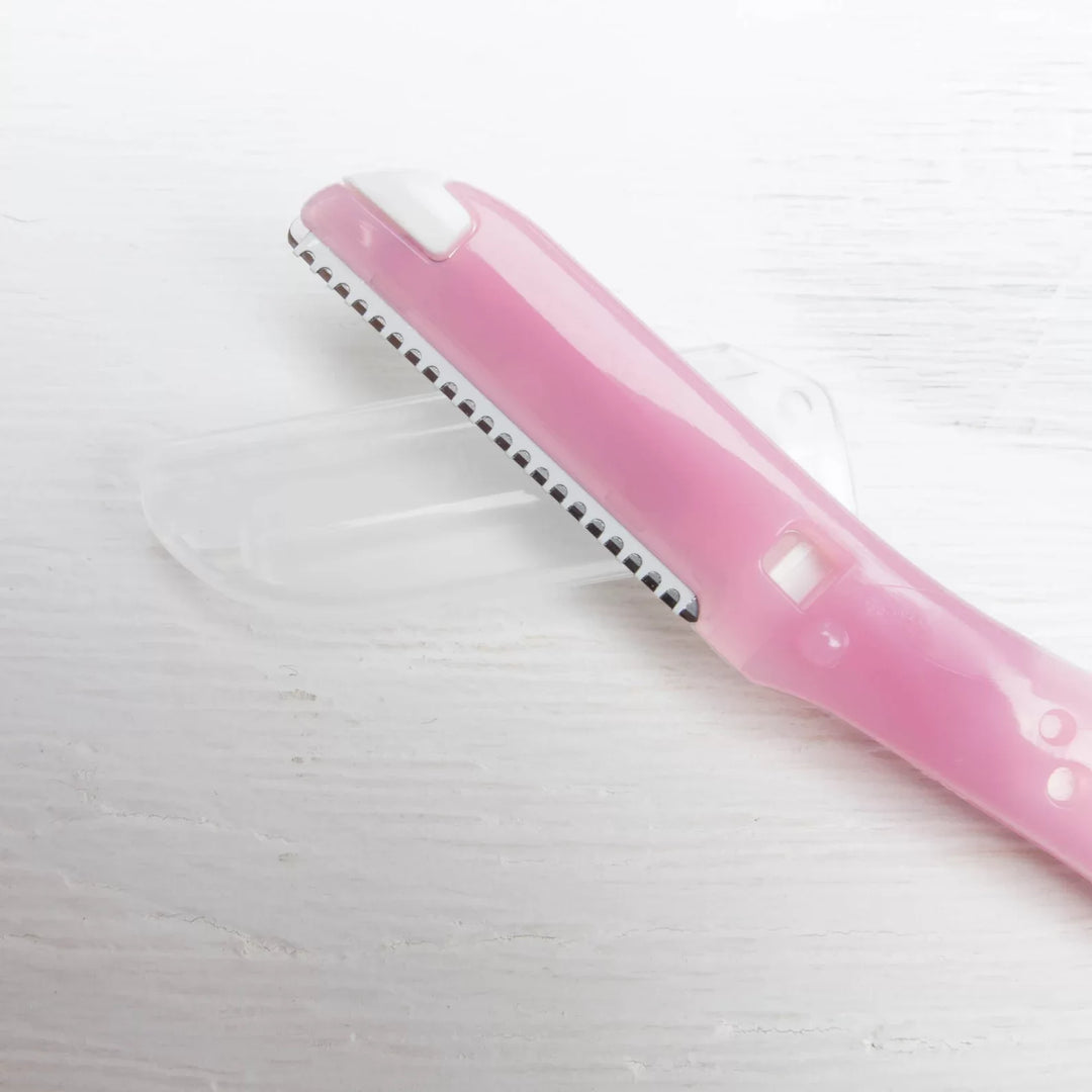 Kai Seam Remover sewing tool with safety guard for removing stitches and threads