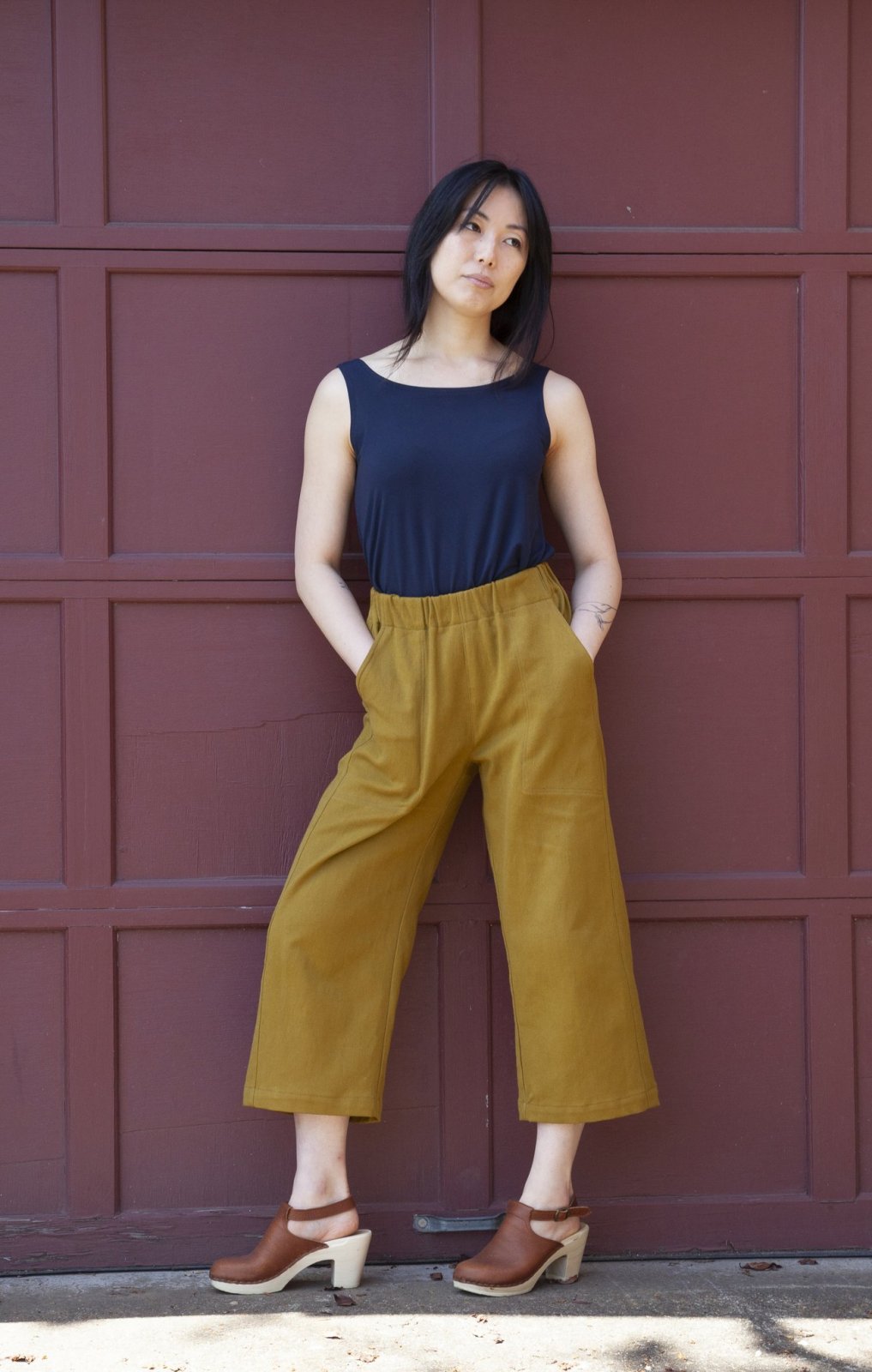 Sew House Seven Free Range Slacks Paper Pattern – elastic waist tapered and straight cropped pants sewing pattern