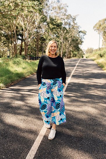 Sew to Grow Carolina Culottes sewing pattern with pants and shorts variations in sizes 8–22.