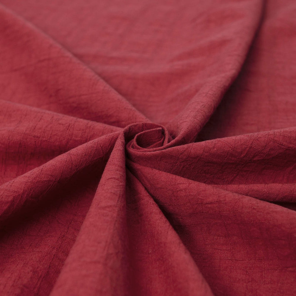Japanese Cotton Wrinkled Dobby in Brick fabric with textured crumpled weave