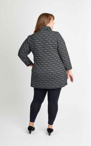Cashmerette Pembroke Dress & Tunic sewing pattern – midi or tunic length T-shirt dress with split hem, optional waist tie, and three neckline options.