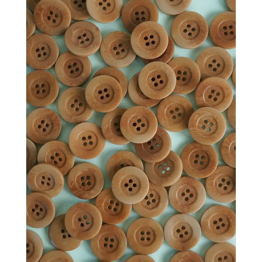 Corozo Nut Buttons Caramel - 3 sizes (20L, 30L, 40L)