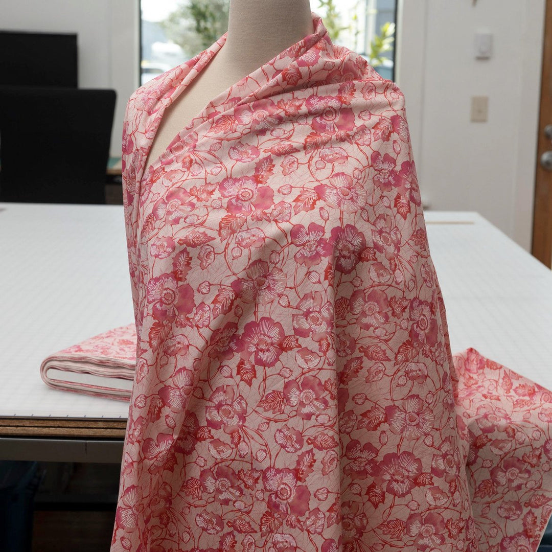 Cotton Lawn Bubblegum Bloom – 100% cotton, 44 inches wide, lightweight crisp fabric for sewing summer tops, robes, pajamas, and shirts