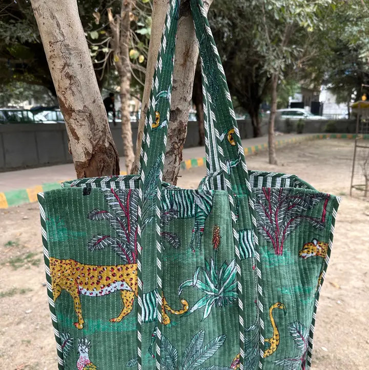 Quilted Velvet Market Bag - Jungle Green (Reversible)