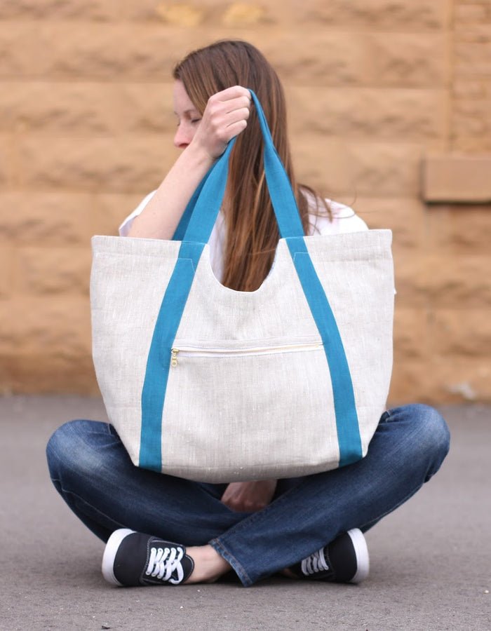 Noodlehead Poolside Tote sewing pattern for DIY beach bag with pockets and room for towels