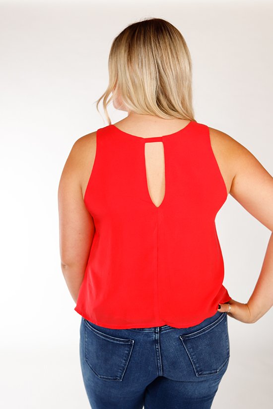 Chalk & Notch Victory Tank sewing pattern with scoop neckline and V-strap cropped option