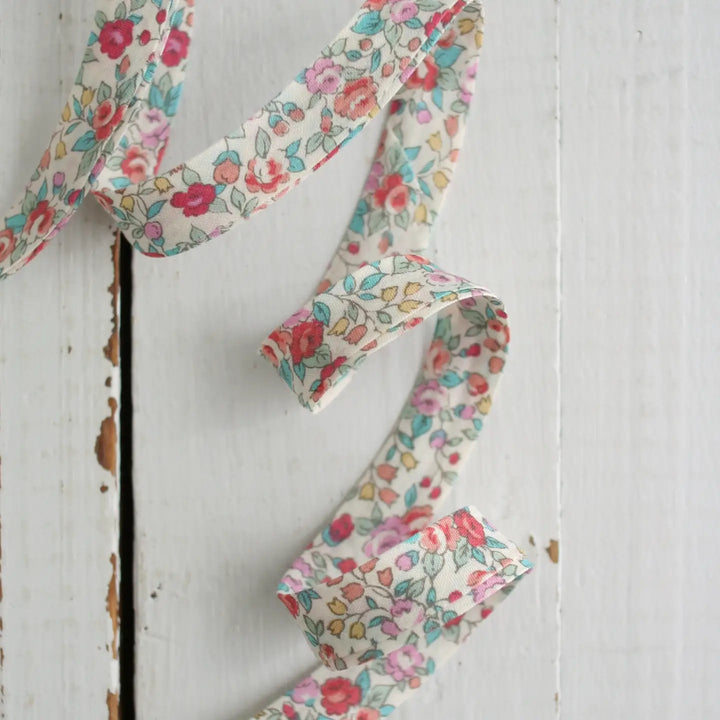 Printed Double Fold Bias Tape 1/2" - Bouquet Blossom
