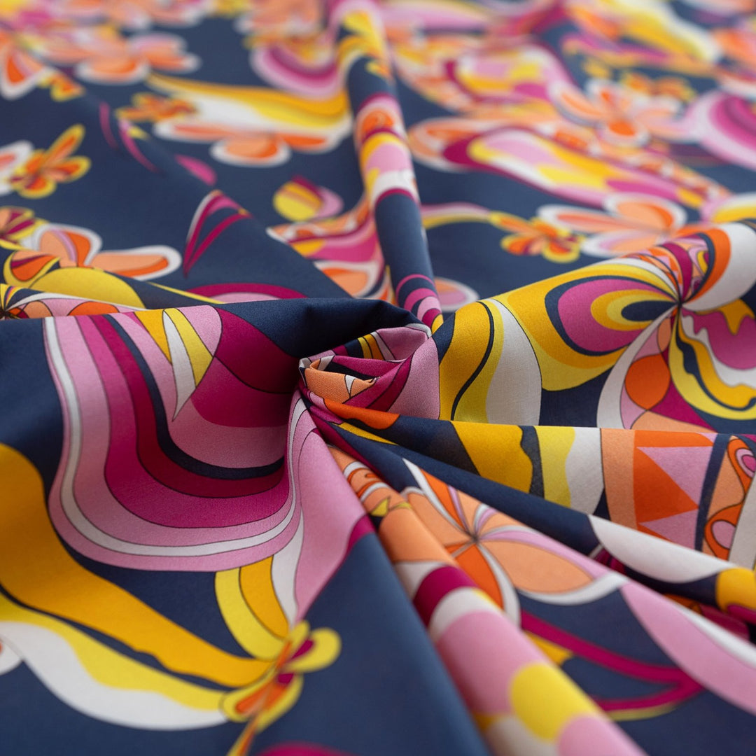 Cotton Poplin - "Groovy Italy"