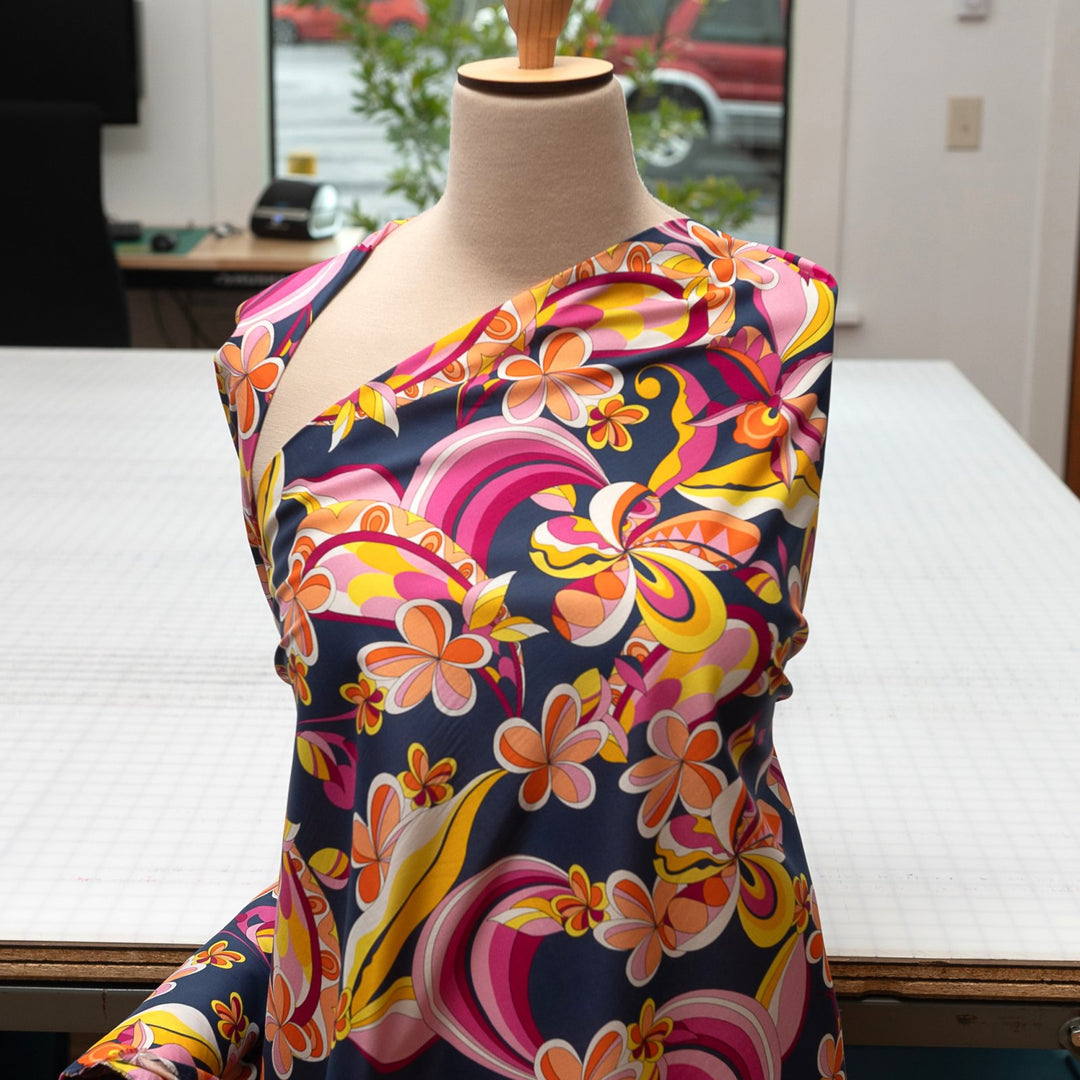Cotton Poplin - "Groovy Italy"