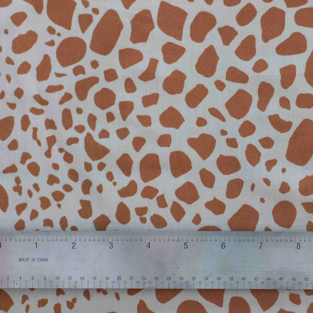 Cotton Shirting - Modern Giraffe