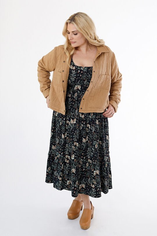 Chalk & Notch Den Jacket sewing pattern – customizable woven jacket with patch pockets and two length options for sizes 0-30
