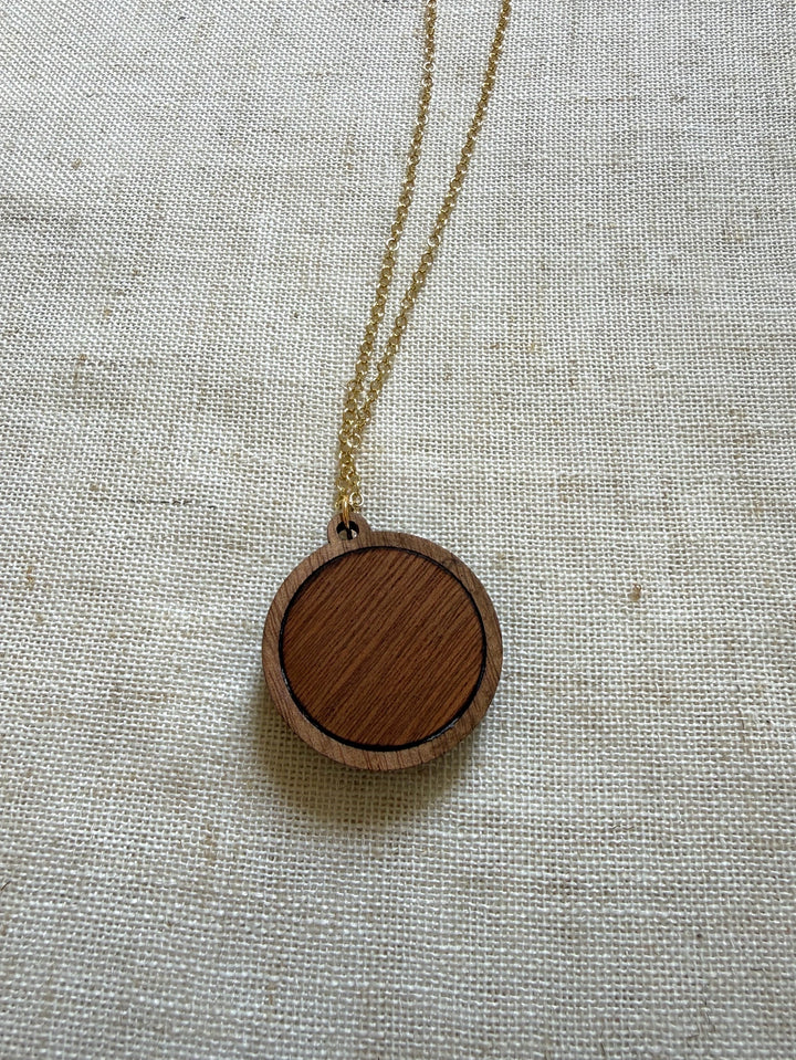 Embroidered Necklace Kit - Flowers