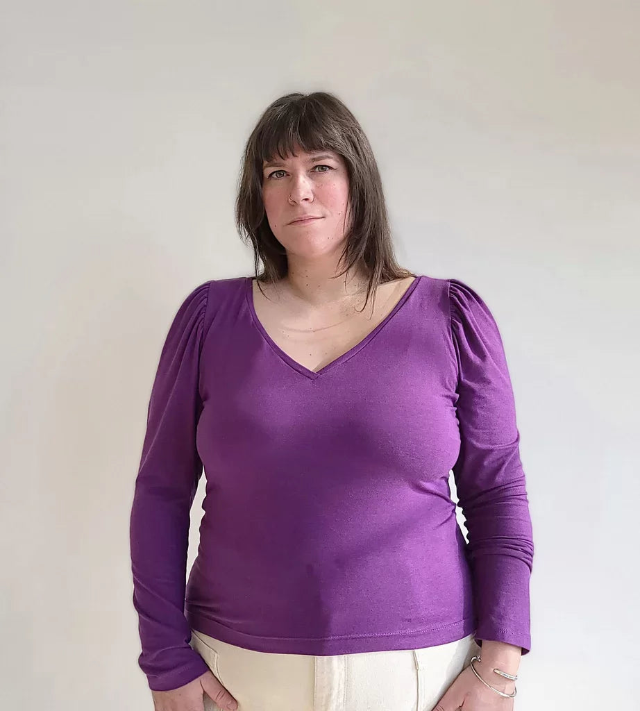 Sew House Seven Skyline Tee Curvy sewing pattern – plus-size knit t-shirt with customizable necklines and sleeves for sizes 16-34