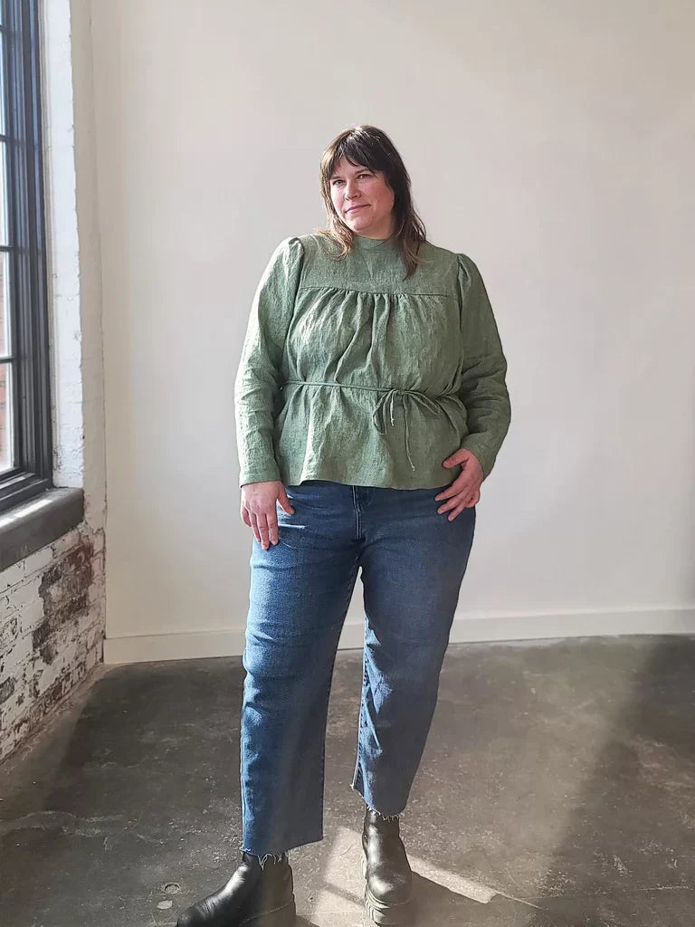 Regalia Blouse for Curvy Sizes by Sew House Seven – Floral Print with Gathered Sleeves and Keyhole Back