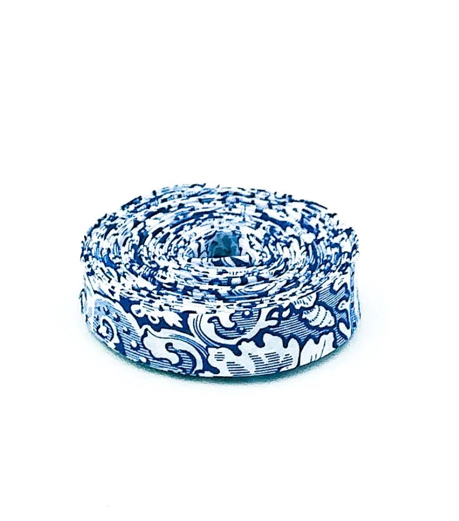 Liberty of London Tana Lawn double fold bias tape in Opera House Navy Blue – 1/2" premium cotton sewing trim for professional edges