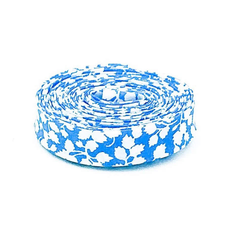 Liberty of London Tana Lawn double fold bias tape in Glenjade Light Blue – premium 1/2" cotton sewing trim