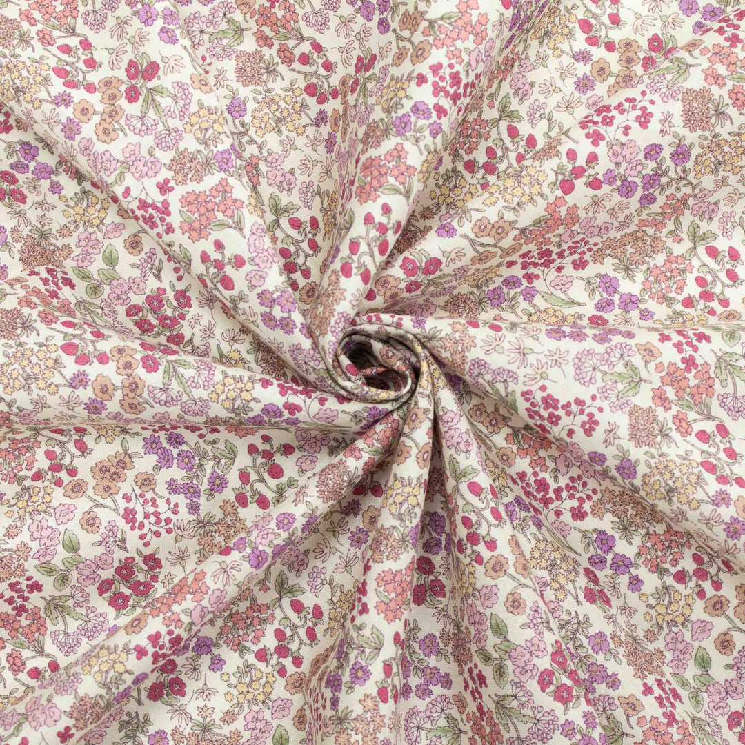 Japanese Cotton Lawn - Wildflowers with Berries - Cream