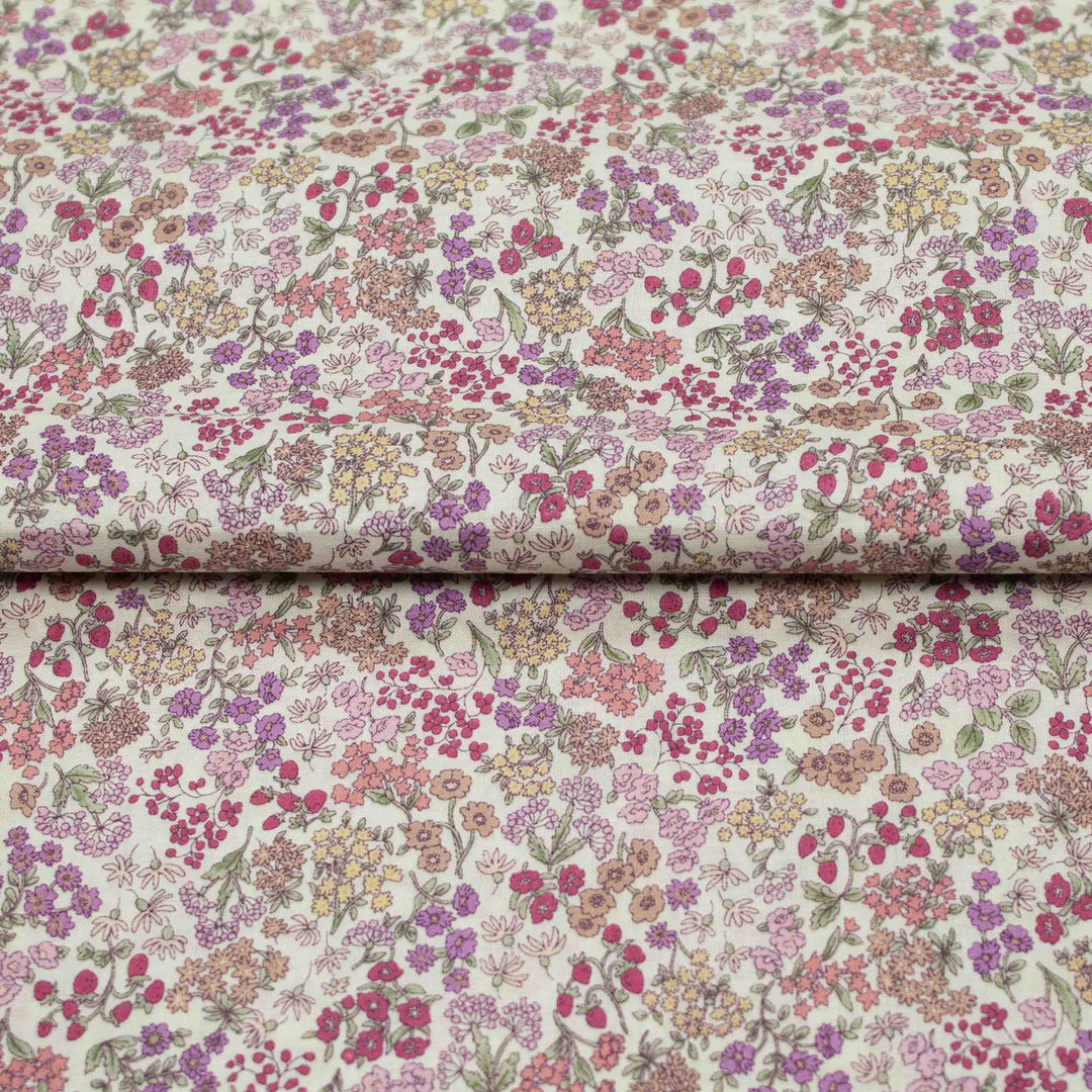 Japanese Cotton Lawn - Wildflowers with Berries - Cream