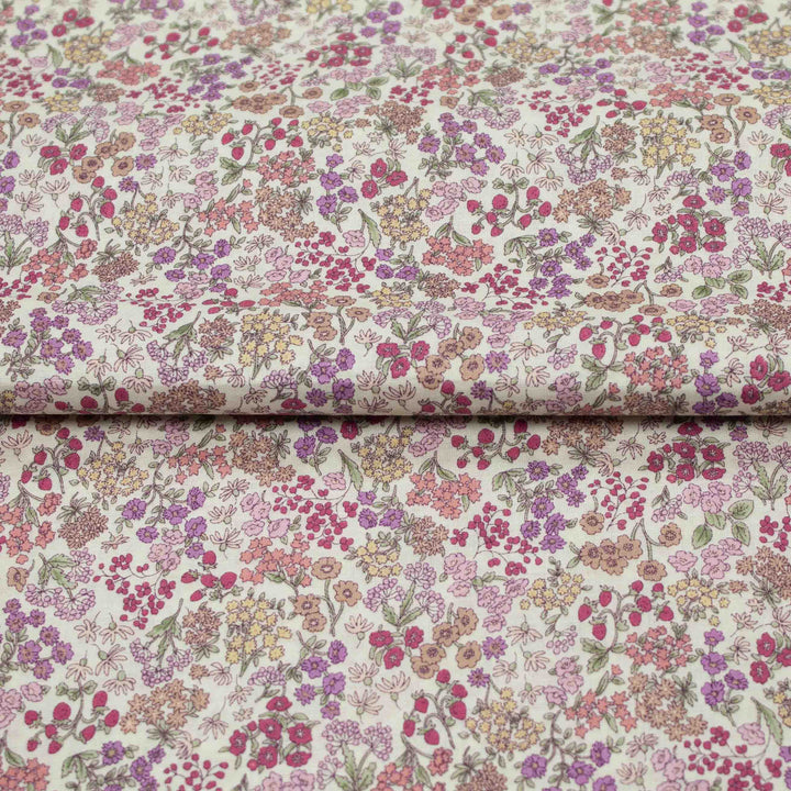 Japanese Cotton Lawn - Wildflowers with Berries - Cream