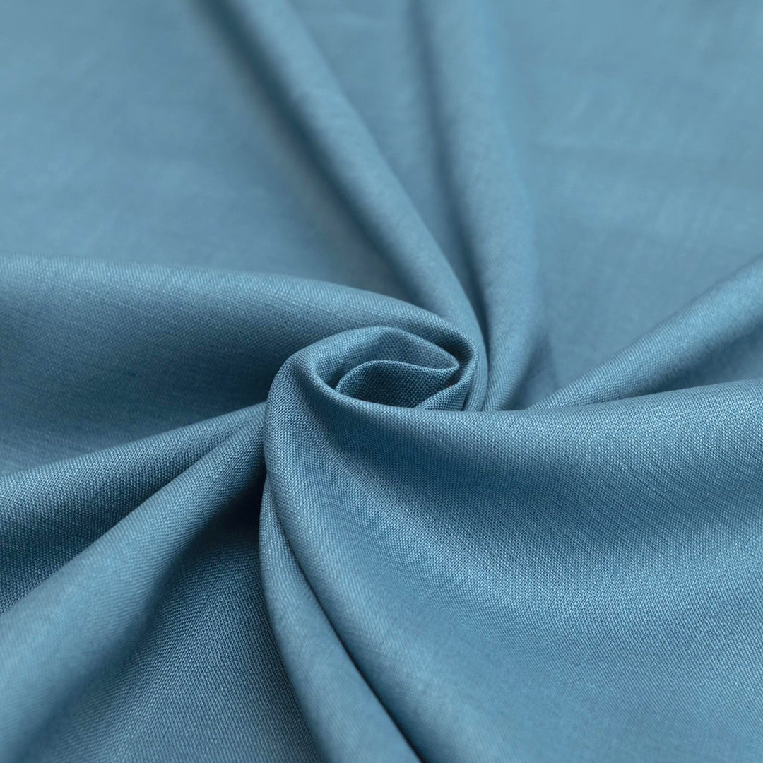 Linen fabric in fresh teal color – 100% lightweight shirt-weight linen, soft yet crisp texture, ideal for shirts, tunics, dresses, and skirts