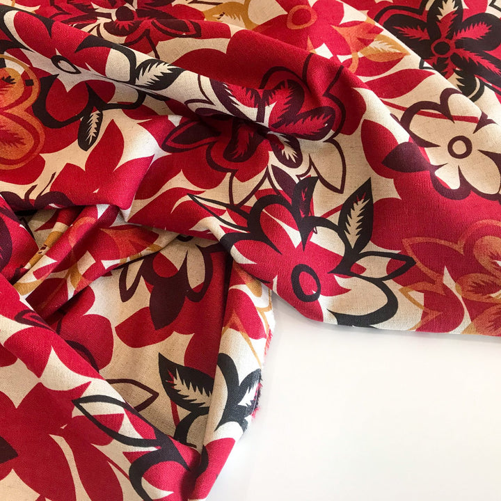 "Linen Red Floral – 100% linen fabric with large red floral print, ideal for dresses, skirts, and tops"

