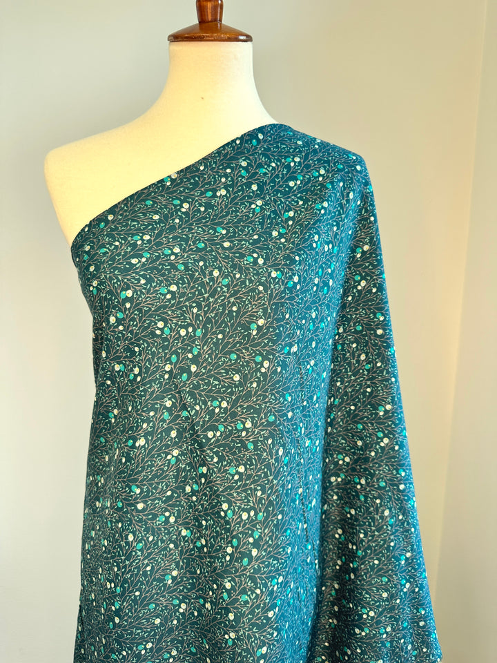 Rayon Challis - Winterberry Pine