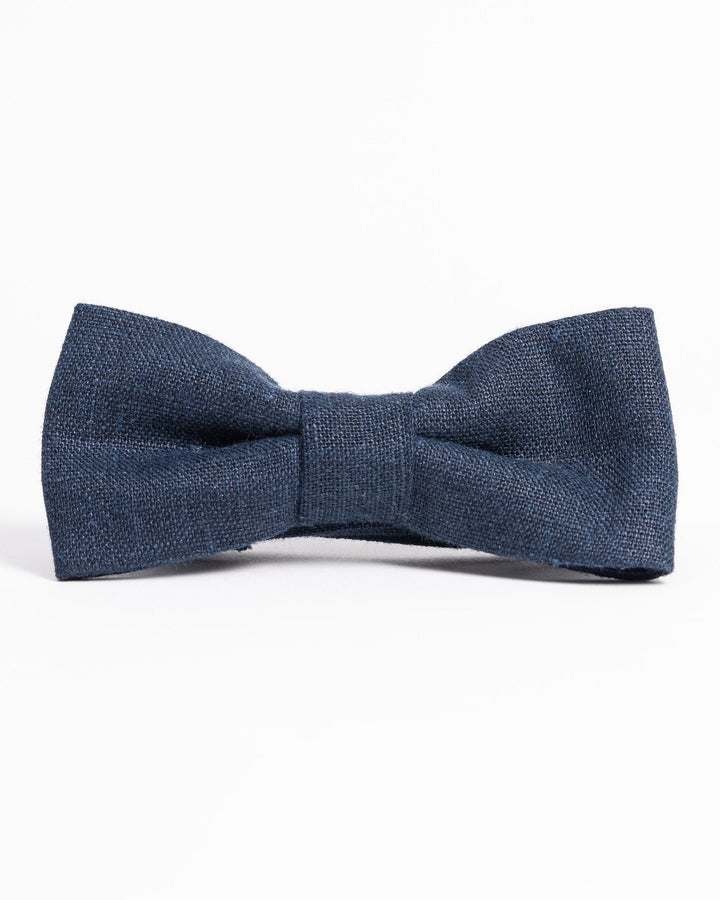 Handmade men's linen bowtie in fall/winter colors with adjustable strap and hidden clasp.