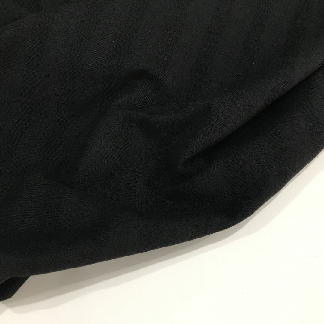 Textured Stripe Cotton and Linen Blend – Breathable 85% cotton and 15% linen fabric with textured stripes, perfect for skirts, pants, and dresses.