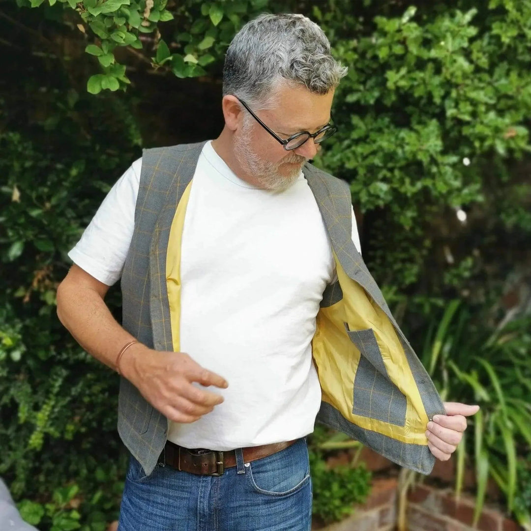 Pattern - Wardrobe by Me - Pike Vest (Men's Sizes)