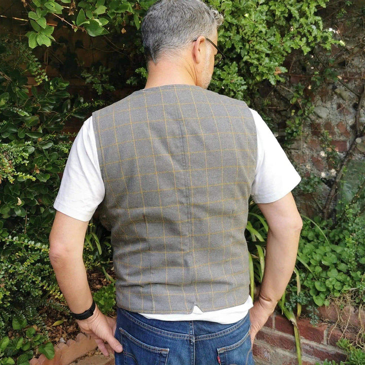 Pattern - Wardrobe by Me - Pike Vest (Men's Sizes)