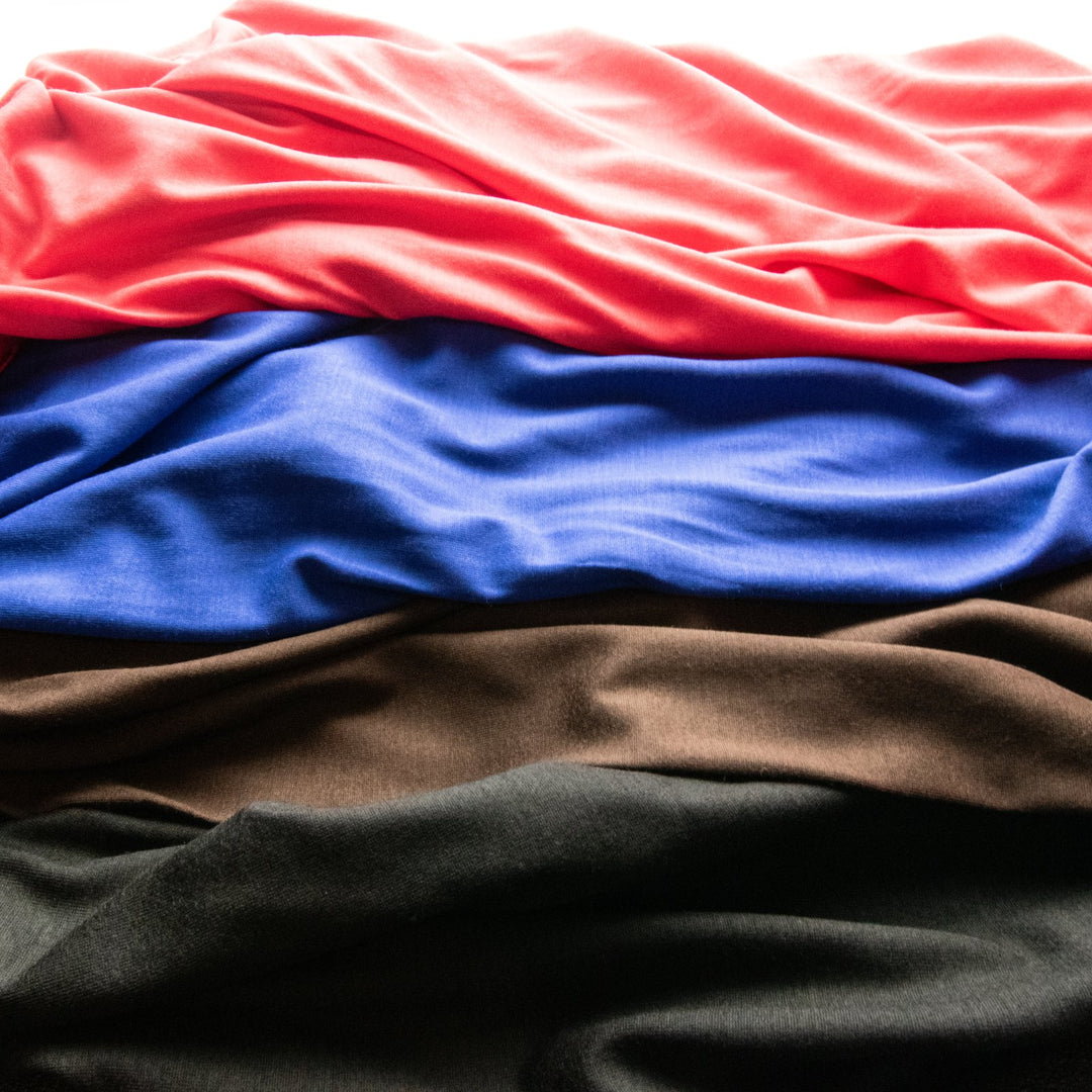 True Navy Wool Jersey Knit Fabric - 100% Wool - Soft Stretchy Natural Material for Sweaters & Tees