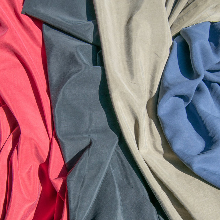 Bordeaux Blush Cupro Fabric - 100% Plant-Based Silky Material for Eveningwear & Blouses - Sustainable Silk Alternative