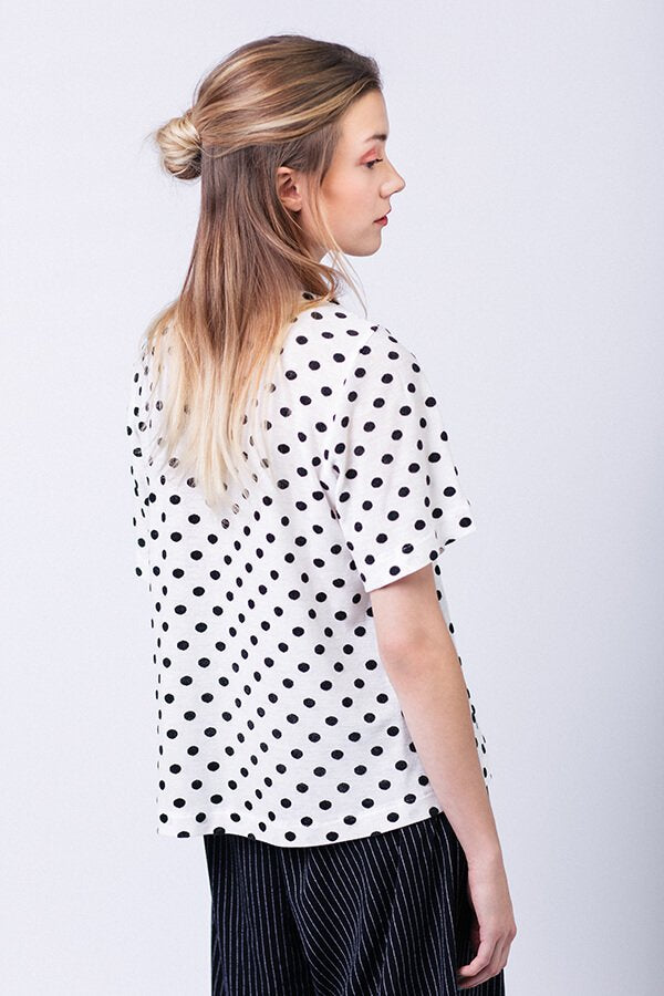 Named Clothing Anneli Double Front Dress sewing pattern – versatile jersey dress and T-shirt with wrap-effect front and round neckline.