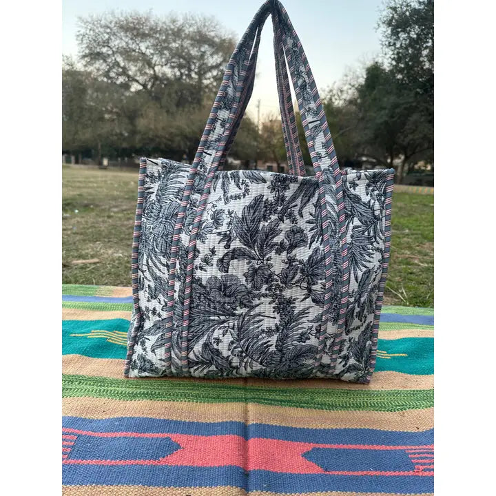 Quilted Cotton Extra Large Market Bag - Botanical Ivory (Reversible)
