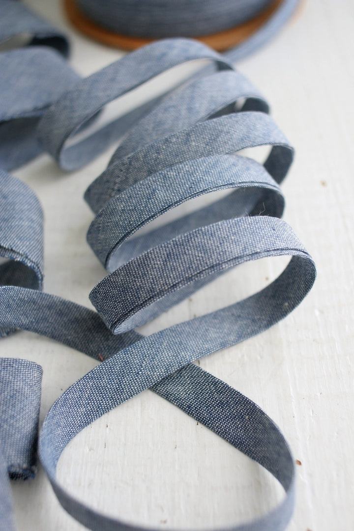 Printed Double Fold Bias Tape 1/2" - Chambray Indigo