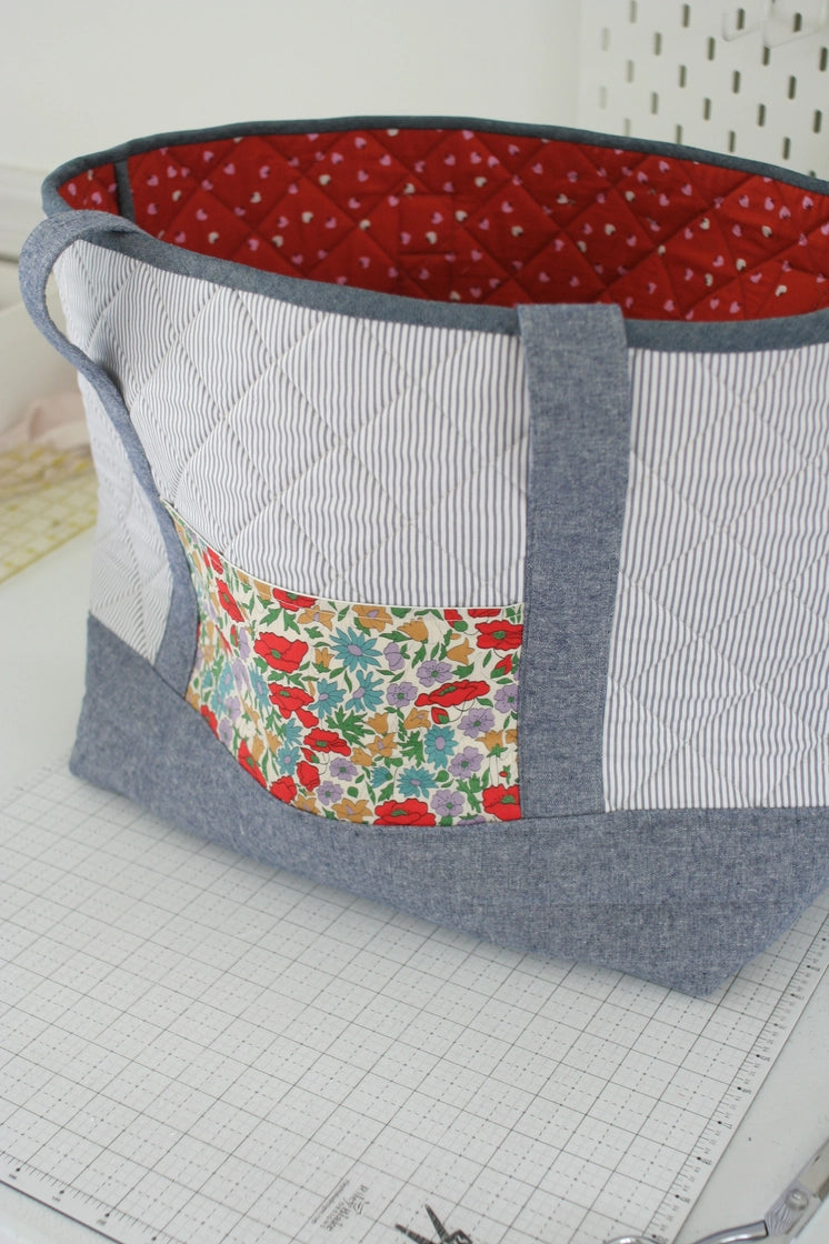 Printed Double Fold Bias Tape 1/2" - Chambray Indigo