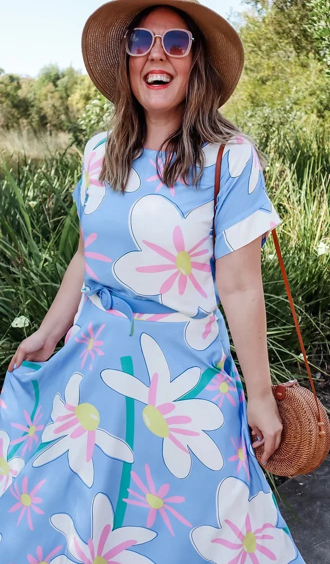 Rayon Twill Daisy Daydream fabric with pastel floral print, soft flowing 54-inch width, lightweight and luxurious for sewing projects