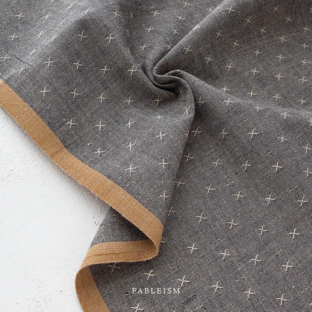 Gray Cotton Woven Fabric - Sprout Woven in Pepper, 44-inch width, lightweight 100% cotton textile for shirts, blouses, dresses, and skirts